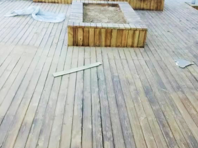 成都防腐木地板1.jpg